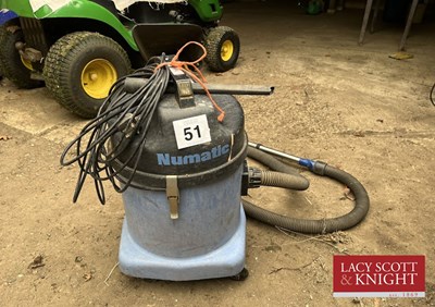 Lot 51 - Numatic WVD575 commercial vacuum cleaner. 240...