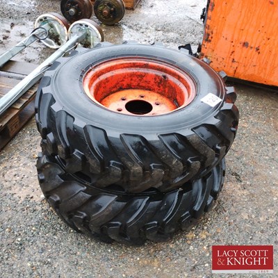 Lot 120 - 120 - 18 Implement Wheels (Located in Buxhall)...