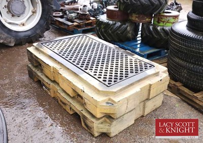 Lot 138 - 2 x Barrel Drip Trays (Located in Buxhall) (VAT)