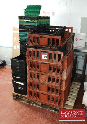 Lot 160 - 5 Pallets of Trays (Located in Buxhall) (No VAT)