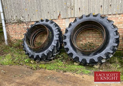 Lot 191 - Stocks 4 Clamp Dual Wheels. 520/70R 38. 90%....