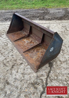 Lot 203 - Euro Bracket Loader Bucket. 1.4m wide. Euro...