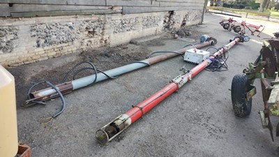 Lot 43b - 6 inch Grain Augers (Located in Ingham) (VAT)