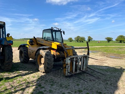Lot 115 - JCB 528-70 telehandler (2000) (913.2 hours)...
