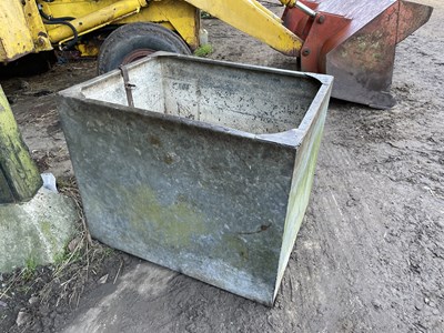 Lot 61 - 2 x Metal Water Tank