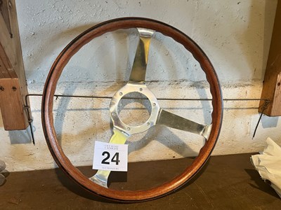 Lot 24 - Box of Wooden steering wheels (Based in Risby)...