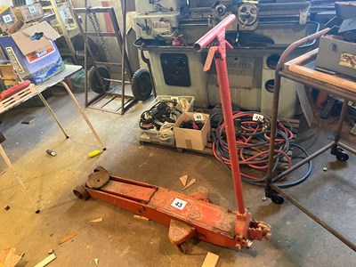 Lot 43 - Heavy duty jack (Based in Risby) (No VAT)