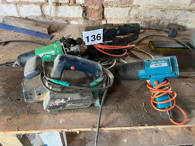 Lot 136 - Black and Decker HG991 heat gun, Black and...