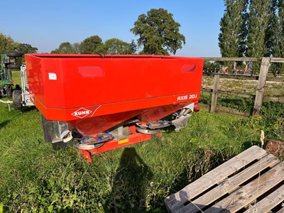 Lot 1v - 24m Kuhn Axis 20.1 Fertiliser Spreader (Based...