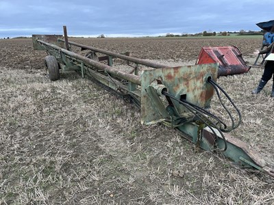 Lot 133 - Round Bale Trailer Self Loading and Unloading