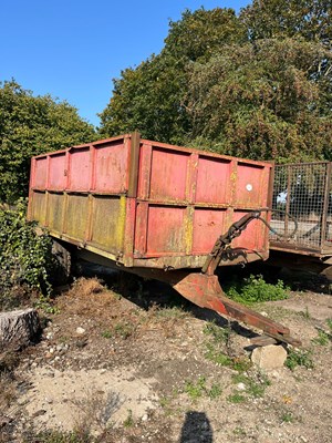 Lot 1c - Massey Ferguson Trailer (with tailgate) (Based...