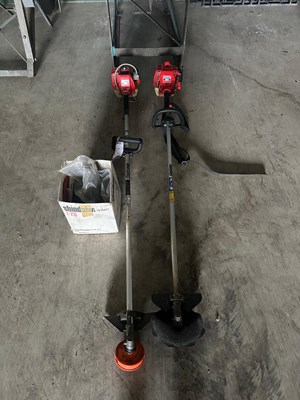 Lot 77 - 2 x Shindaiwa Strimmers (1x T-20) (1 x 230)...