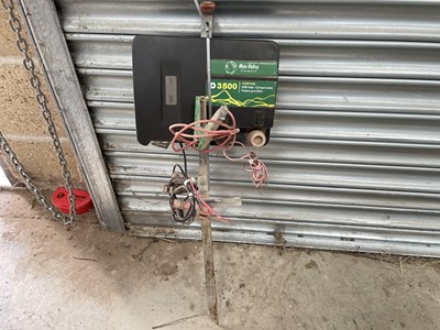 Lot 103 - Mole Valley D3500 Electric Fence Energiser