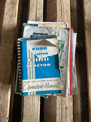 Lot 123 - Tractor Handbooks and Manuals