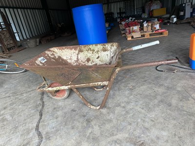 Lot 158 - 1 x Wheelbarrow