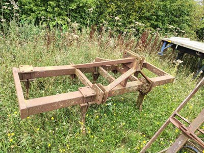 Lot 35 - 5 Leg Chisel Plough (Located in Barningham, no...