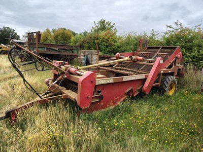 Lot 52 - Reekie 350-SA Destonner in working order with...