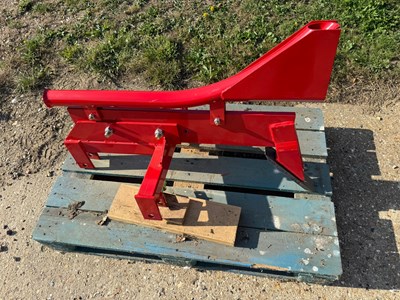 Lot 63 - Winton 4.5cm Ripper & Piper layer Brand new,...