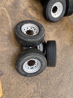 Lot 72 - 4 x 385/65 R22.5 Super single wheels and tyres...