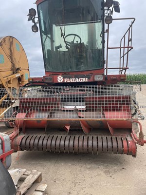 Lot 111 - Fiatagri 7715. No longer used. Good engine,...