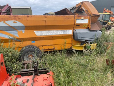 Lot 112 - Lucas Castor 60R Straw Blower. (Located in...