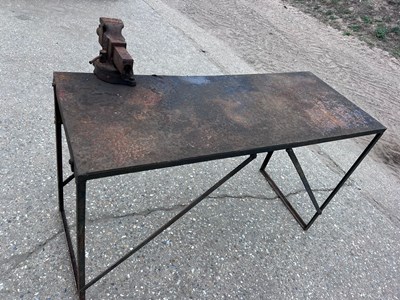 Lot 180 - Metal workbench with vice (Located in Barnham,...
