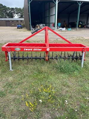 Lot 242 - 3 metre Opico Sward Slitter in nearly new...