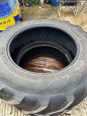 Lot 265 - The second pair of Michelin 420/85 R34 Tyres....