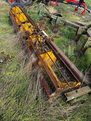 Lot 266 - V-form Subsoiler (Located in Lakenheath,...