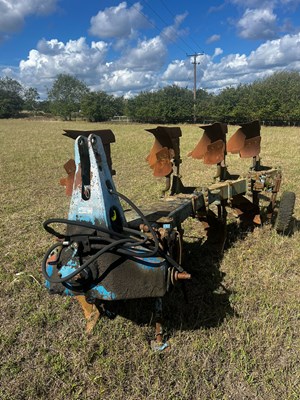 Lot 273 - Ransomes 4 Furrow Reversible Plough (Located...