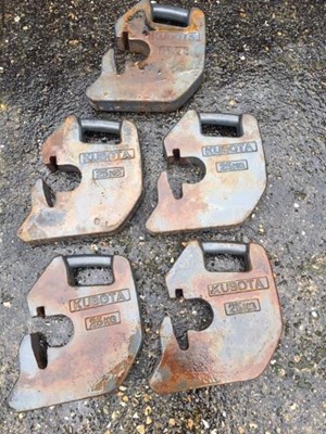 Lot 230 - 5x Kubota 25kg Front Weights