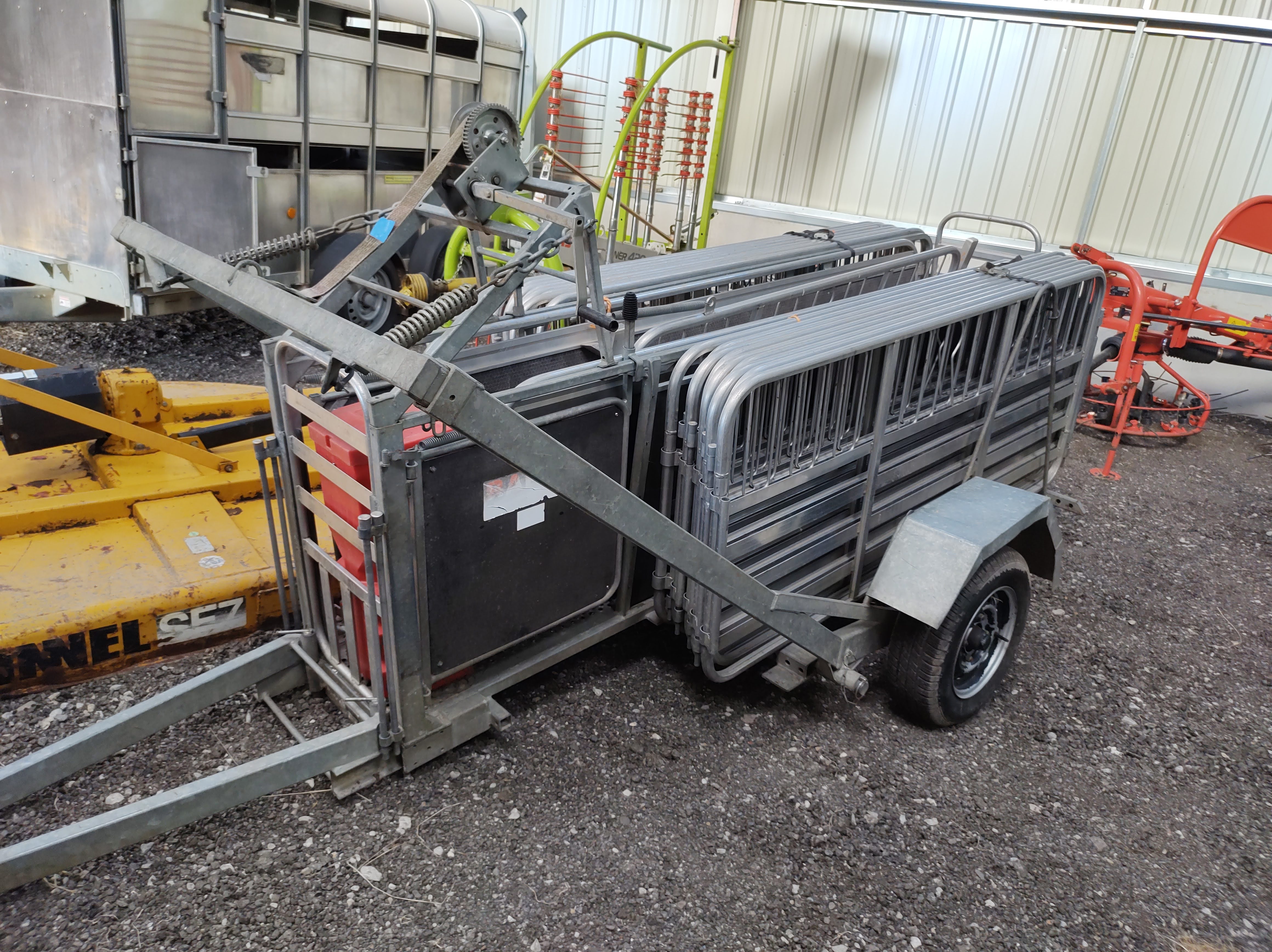 Lot 143 Rappa Mobile Sheep Handling System (Bought