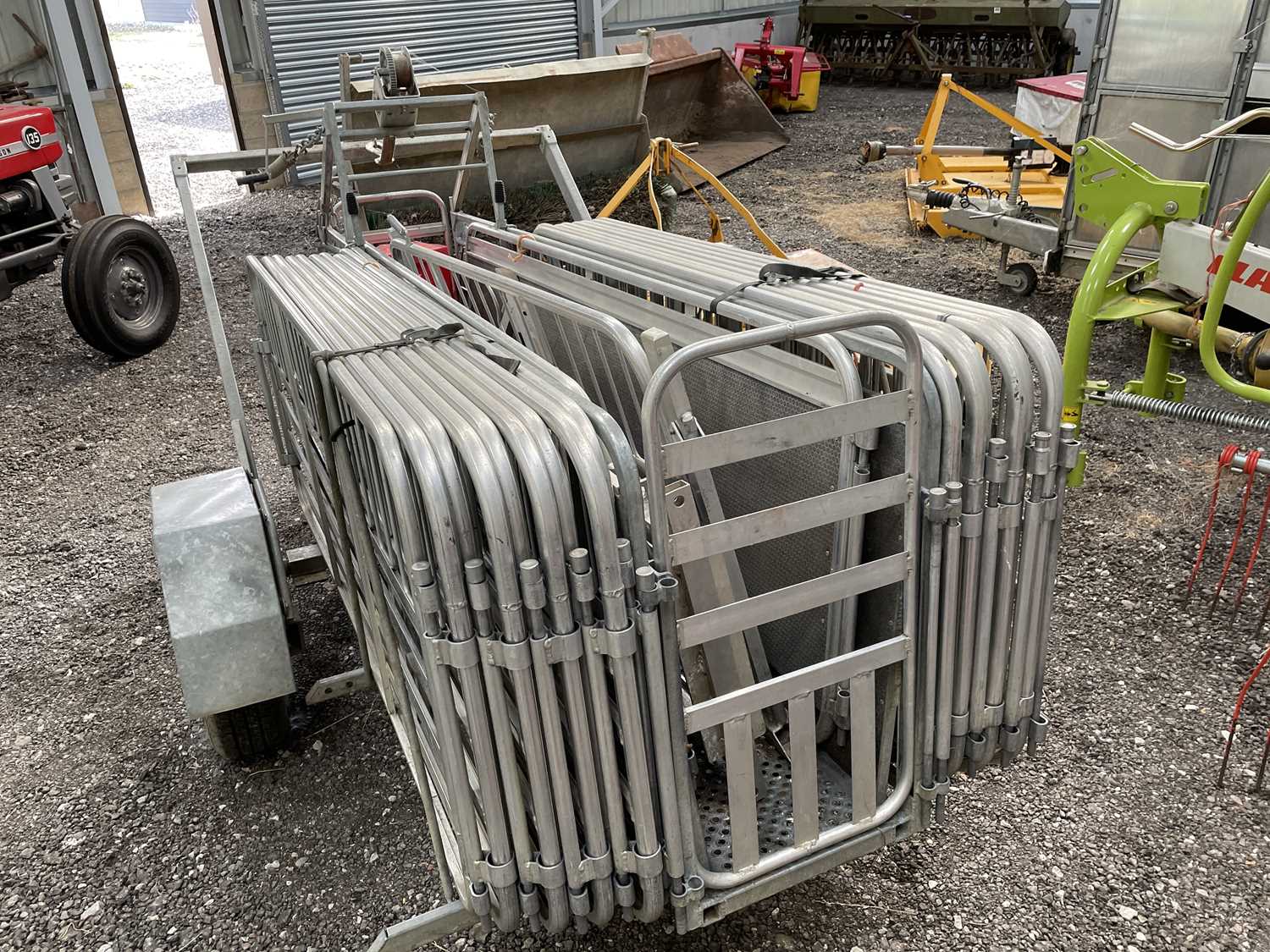 Lot 143 Rappa Mobile Sheep Handling System (Bought