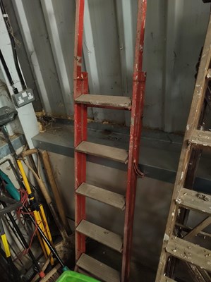Lot 28 - Metal Step Ladder
