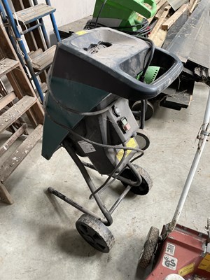 Lot 34 - Electric Shredder (non-runner)