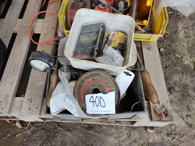 Lot 40d - Electrical Components