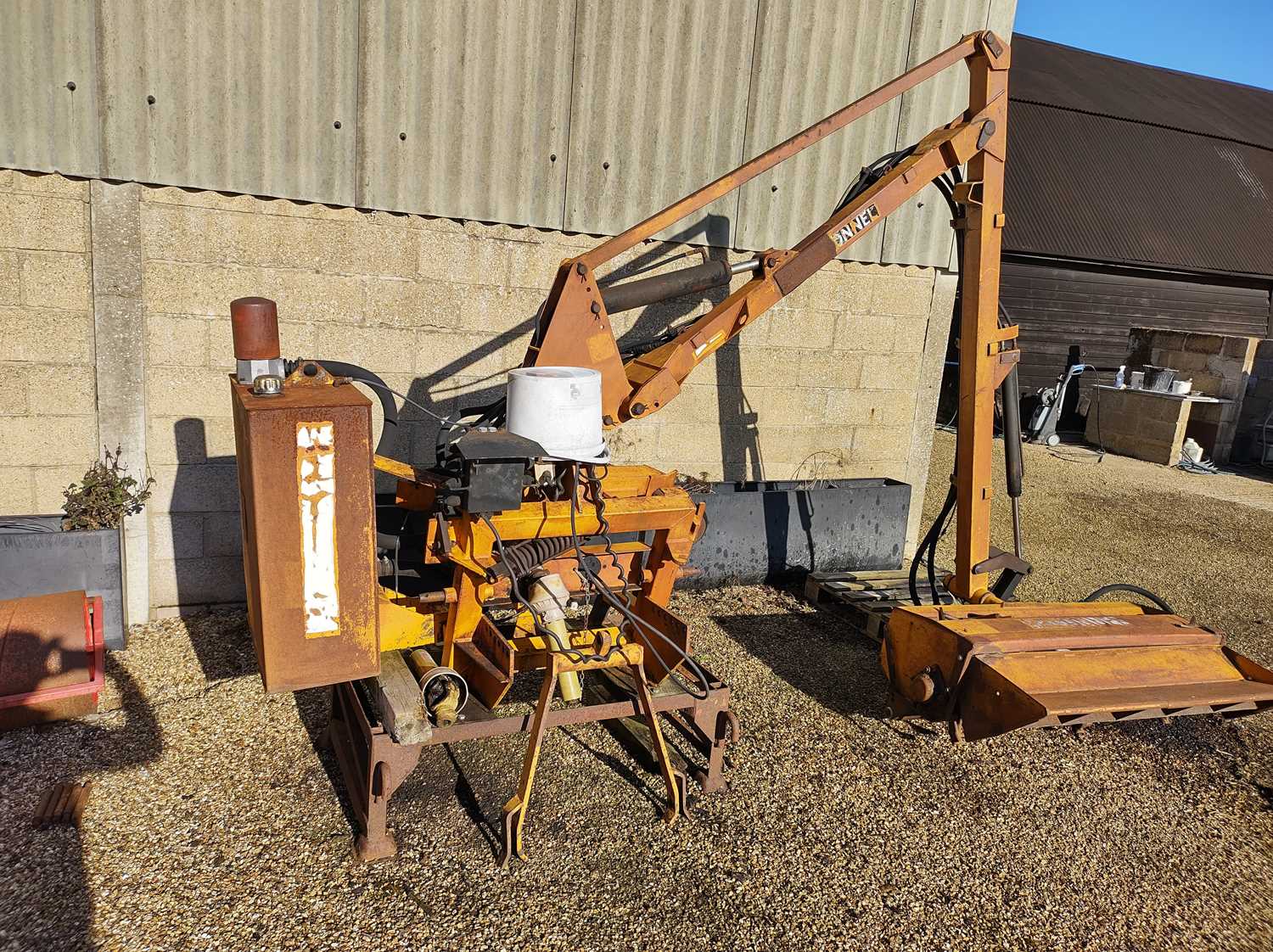 Lot 35 McConnel PA35 Hedge Cutter with Electric