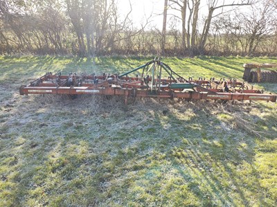 Lot 47 - Kverneland 6m Mounted Springtines