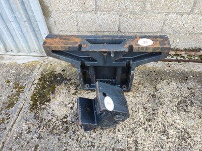 Lot 31 - Front Weight Mounting Anvil off Case 135