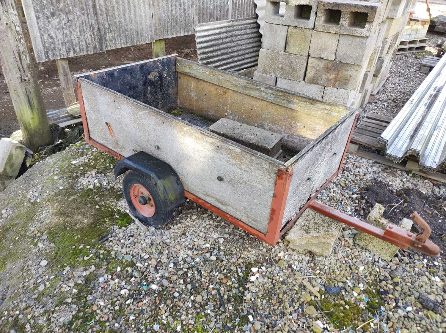 Lot 48 - 2 Wheel Car Trailer