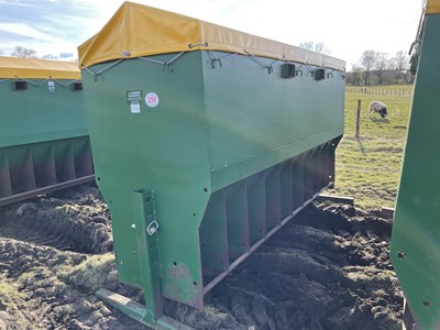 Lot 258 - 3x 1.5t ADLIB Feeders