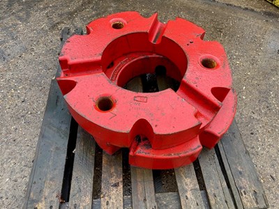 Lot 251 - 2x Fendt 300kg Rear Wheel Weights to Suit 10...