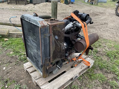 Lot 280 - Ford Engine