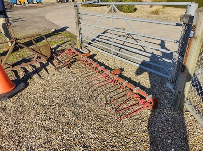 Lot 59 - 4m Accord Following Tines & Wheel Eradicators