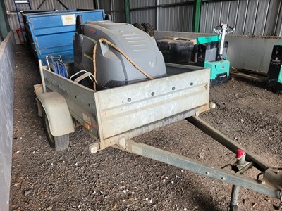 Lot 33 - K'Archer 7/10-4M Pressure Washer and Trailer.