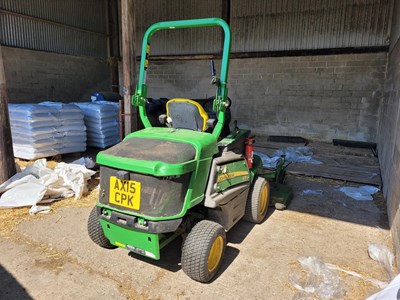 Lot 151 - John Deere 1570 Mower with 62" Front Deck...