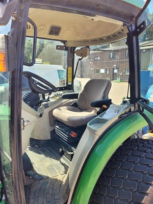 Lot 167 - John Deere 4066R Tractor (2015) 5,863 Hrs Reg...