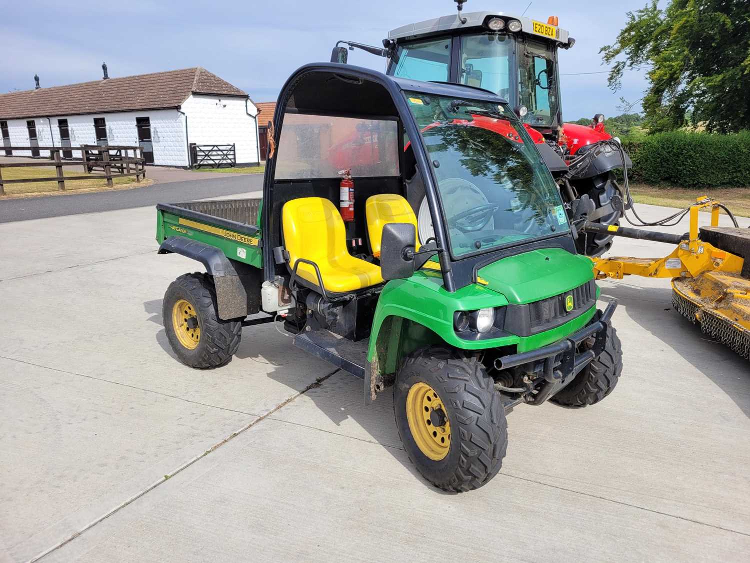 Lot 144 - John Deere XUV 850D Gator (2009)